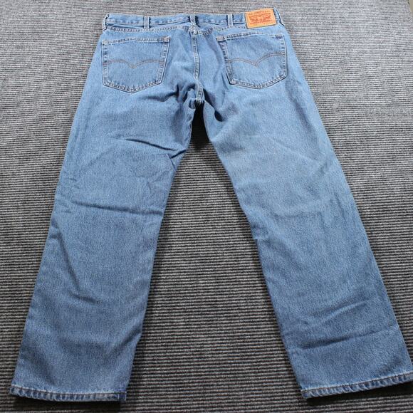 Levi’s 505 Jeans Men's 40x30 Blue Regular Straight Medium Wash - Picture 2 of 10